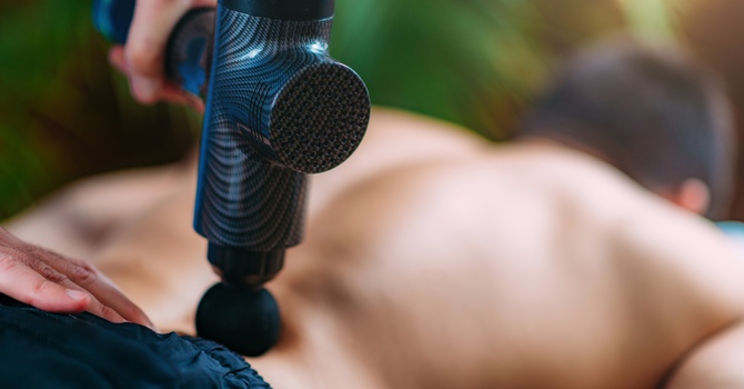 How Chiropractic Care Can Improve Your Golf Game